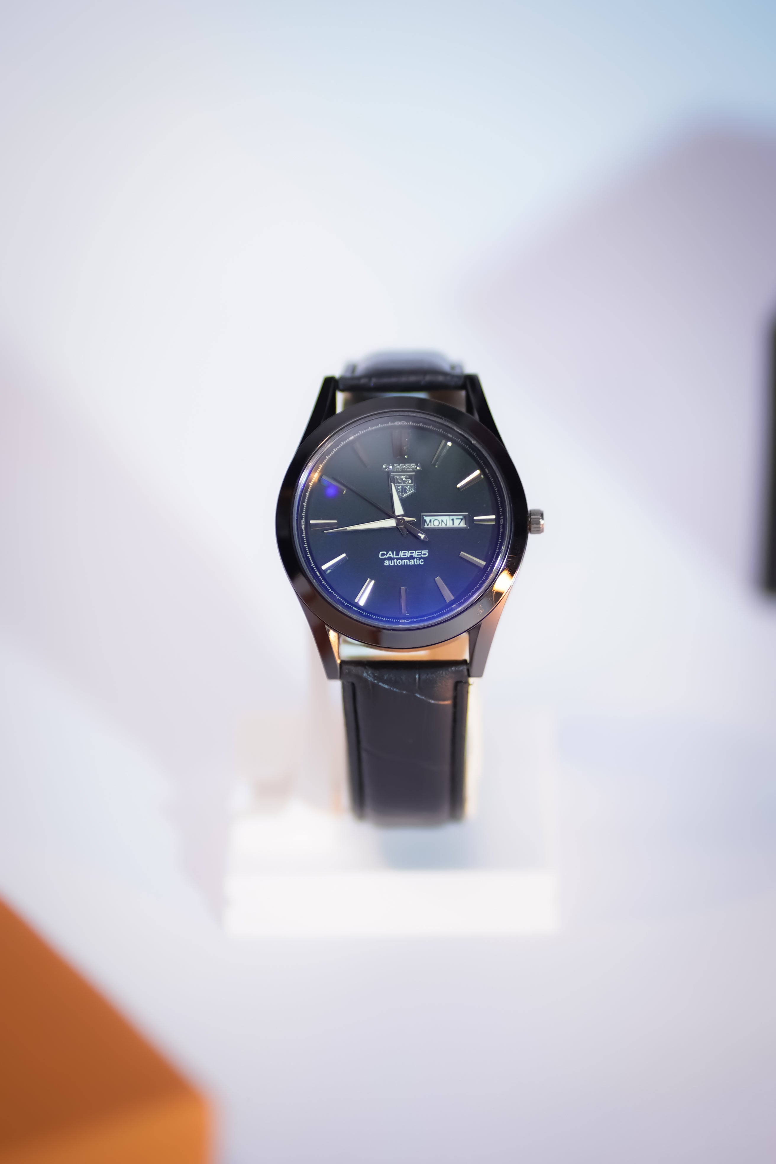 CARRERA CALIBRE 5 自動巻き腕時計 Carrera Calibre 5 (Black) – Genz Store