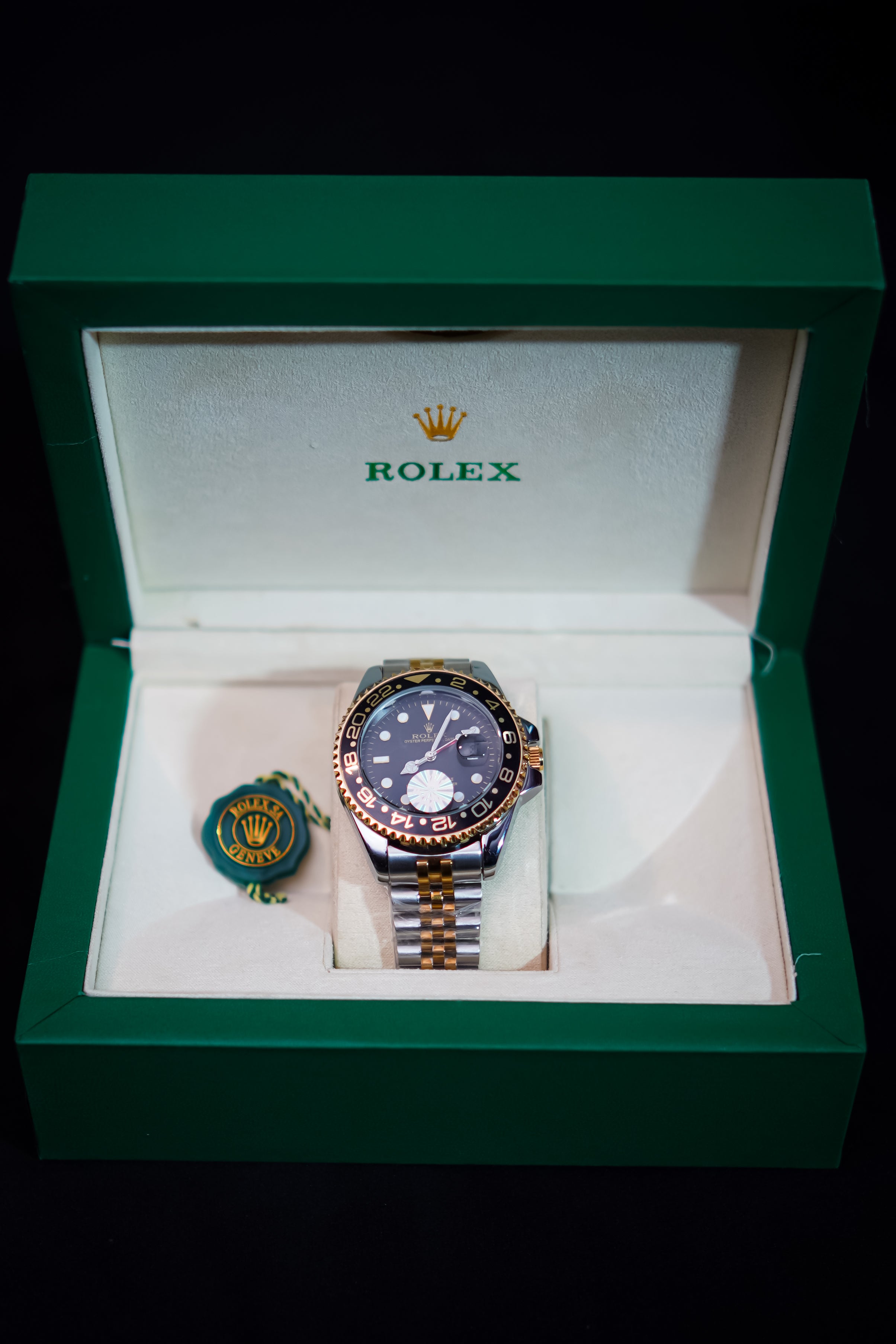 Rolex Submariner Date (Black)
