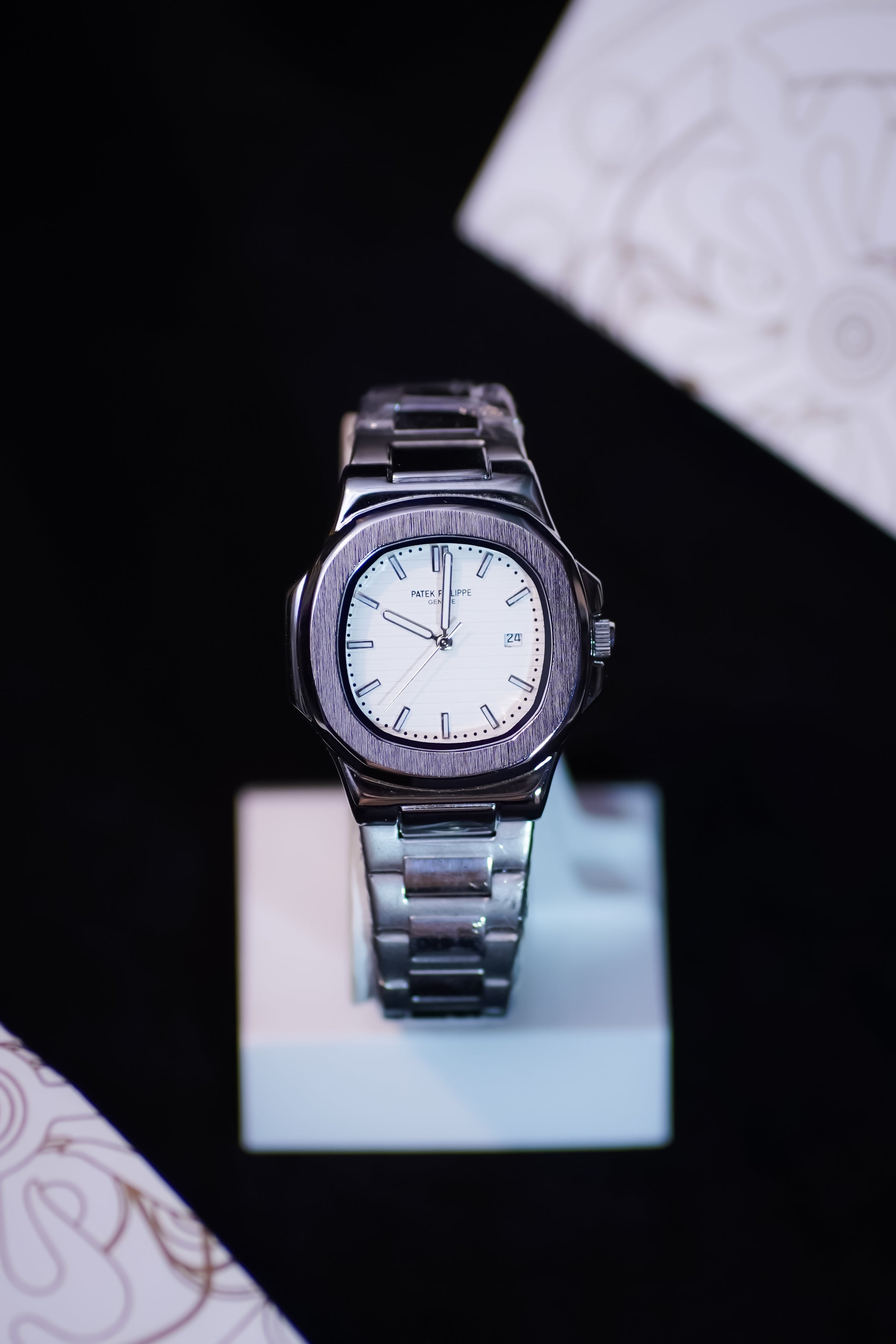 Patek Phillip Heritage Nautilus (white)