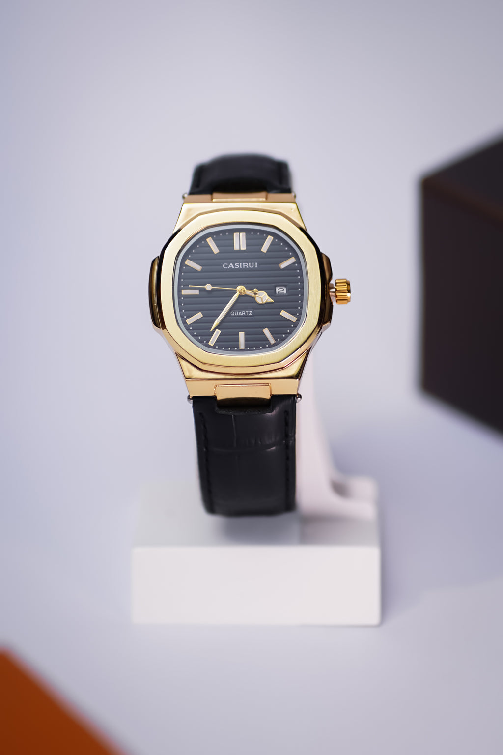 Casirui Regal Nautilus (Black & Gold)